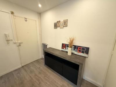 Louer Appartement 66 m2 Beaurecueil