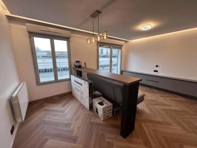 Louer Appartement 44 m2 Romainville