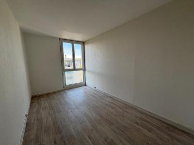 Louer Appartement Chenove 513 euros