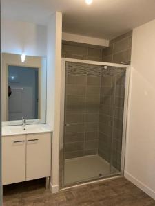 For rent Jouy-le-moutier 2 rooms 46 m2 Val d'Oise (95280) photo 4