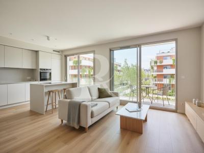 For sale Pantin 2 rooms 41 m2 Seine saint denis (93500) photo 1