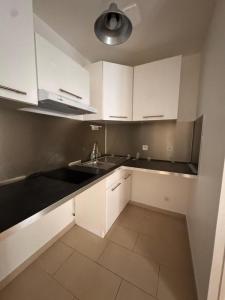 For sale Saint-ouen 2 rooms 24 m2 Seine saint denis (93400) photo 2