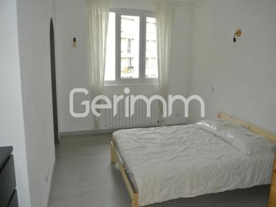 Louer Appartement Saint-martin-le-vinoux 713 euros