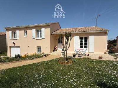 For sale Saint-yrieix-sur-charente 6 rooms 114 m2 Charente (16710) photo 0
