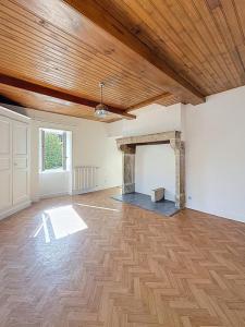 For rent Saint-julien-de-coppel 4 rooms 105 m2 Puy de dome (63160) photo 3