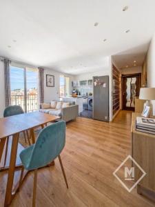 For sale Marseille-7eme-arrondissement 3 rooms 56 m2 Bouches du Rhone (13007) photo 0