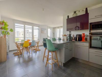 For sale Saint-herblain 4 rooms 87 m2 Loire atlantique (44800) photo 1