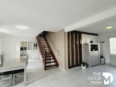 For sale Cande-sur-beuvron 6 rooms 167 m2 Loir et cher (41120) photo 3