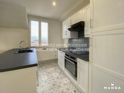 For rent Courbevoie 2 rooms 43 m2 Hauts de Seine (92400) photo 3