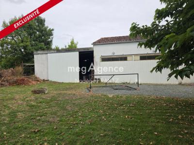 Acheter Terrain 3335 m2 Vergne