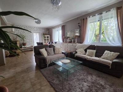 Annonce Vente 6 pi�ces Maison Saint-jean-d'angely 17