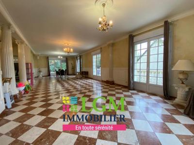 For sale Sarcelles 6 rooms 330 m2 Val d'Oise (95200) photo 0