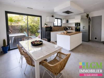 For sale Uchaud 4 rooms 93 m2 Gard (30620) photo 1