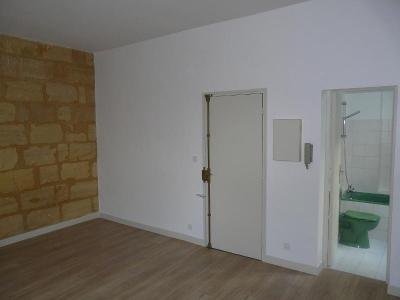 Louer Appartement 27 m2 Bordeaux