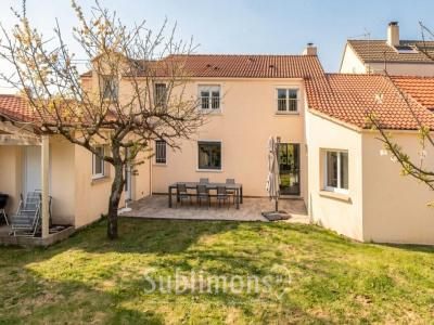 For sale Reze 7 rooms 169 m2 Loire atlantique (44400) photo 1