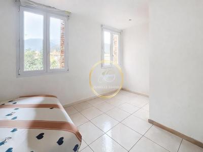 Acheter Appartement Prades 111000 euros