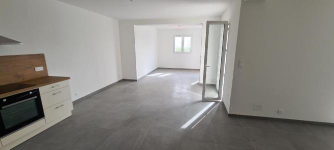 Louer Appartement  1200 euros