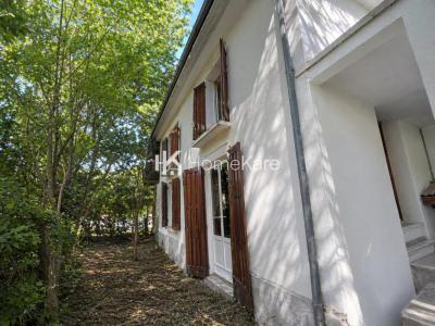 For sale Bagneres-de-luchon 4 rooms 100 m2 Haute garonne (31110) photo 0