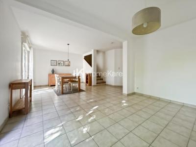 Annonce Vente 5 pi�ces Maison Isle-jourdain 32