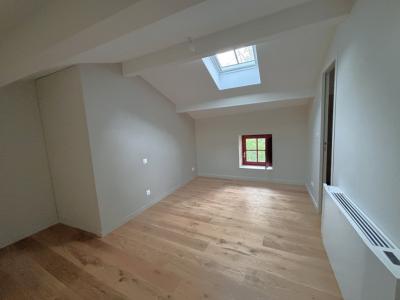 For rent Charbonnieres-les-bains 2 rooms 44 m2 Rhone (69260) photo 4