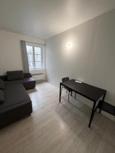 For rent Ecully 1 room 17 m2 Rhone (69130) photo 2