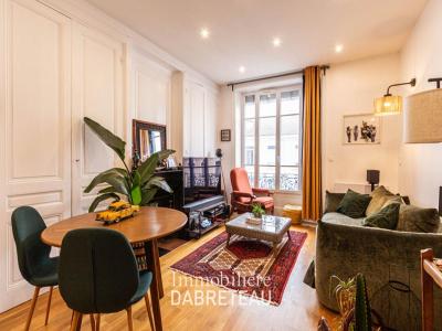 For sale Villeurbanne 3 rooms 61 m2 Rhone (69100) photo 0