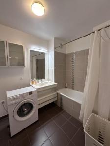 For rent Vitry-sur-seine 5 rooms 78 m2 Val de Marne (94400) photo 4