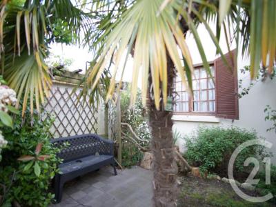 For sale Orly 4 rooms 127 m2 Val de Marne (94310) photo 2