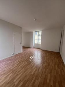 For rent Mans 1 room 37 m2 Sarthe (72000) photo 0