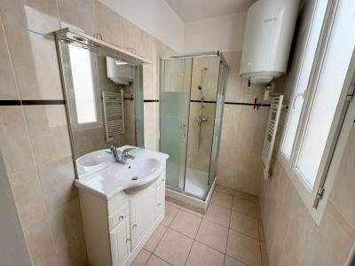 Louer Appartement 32 m2 Marseille-1er-arrondissement