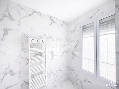 Louer Appartement 76 m2 Clamart