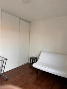 Louer Appartement 20 m2 Bordeaux