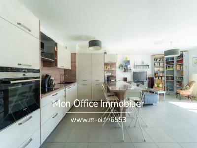 For sale Venelles 4 rooms 90 m2 Bouches du Rhone (13770) photo 2