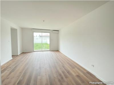 For sale 4 rooms 92 m2 Herault (34450) photo 0