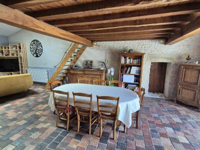 For sale VAL-DU-MIGNON 10 rooms 230 m2 Deux sevres (79360) photo 2