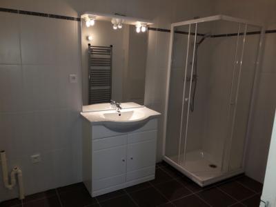 Louer Appartement  600 euros