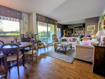 For sale Tassin-la-demi-lune 4 rooms 90 m2 Rhone (69160) photo 0