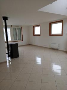 For sale Saint-jean-brevelay 3 rooms 150 m2 Morbihan (56660) photo 3