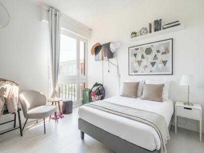 For sale Ris-orangis 4 rooms 79 m2 Essonne (91130) photo 2