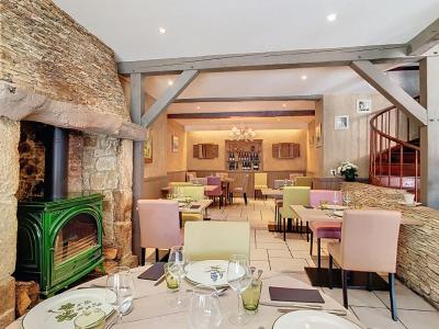 Acheter Immeuble Daglan 380000 euros