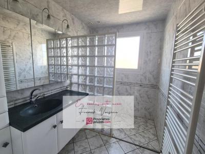 For sale Herbiers 7 rooms 106 m2 Vendee (85500) photo 4