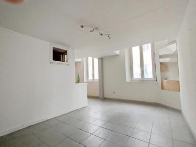 Acheter Appartement 32 m2 Barjols