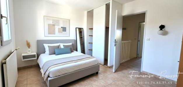 For sale Uzes 4 rooms 84 m2 Gard (30700) photo 2