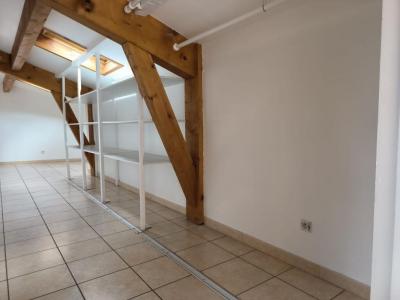 Louer Appartement Marcols-les-eaux 359 euros