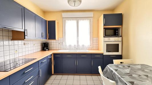 For sale Dijon 3 rooms 63 m2 Cote d'or (21000) photo 2