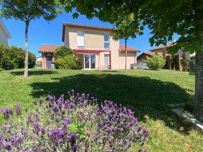 For sale Macon 5 rooms 124 m2 Saone et loire (71000) photo 0