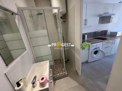 Louer Appartement Aubagne 607 euros