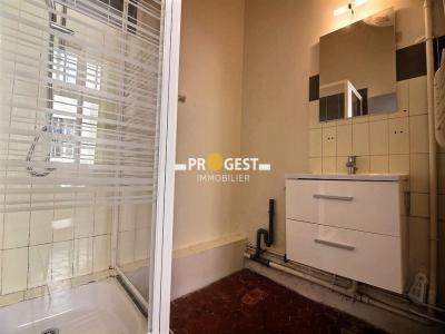 Louer Appartement 35 m2 Beaurecueil