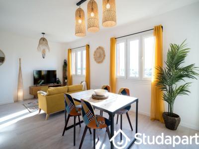 Louer Appartement 65 m2 Toulon