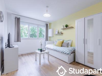 Louer Appartement 11 m2 Creteil